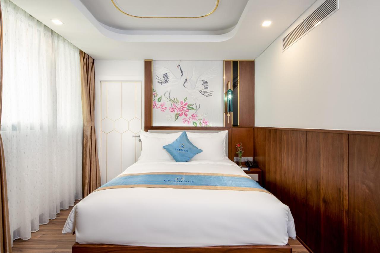 Cn Palace Boutique Hotel & Spa Da Nang Exterior photo